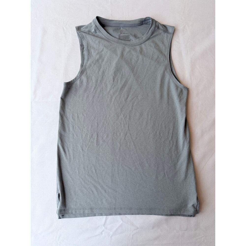 men’s athletic tank size small